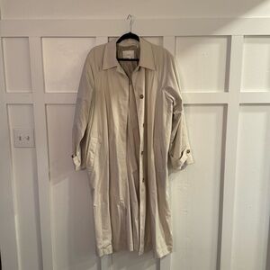 Aritzia Wilfred Trench Coat - Large